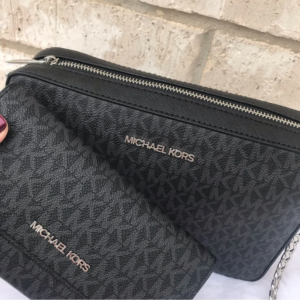 Michael Kors new 100%